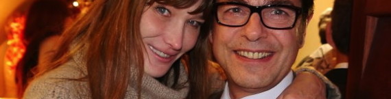 Carla Bruni enlace Emmanuel Hamelin, candidat sur la liste UMP pour Lyon.