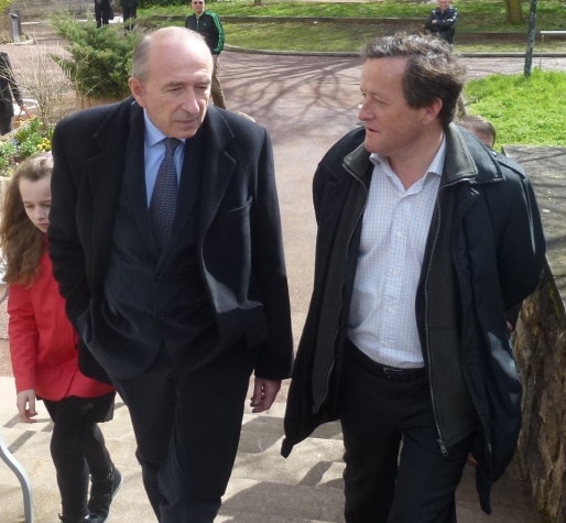 Gérard Collomb et Thomas Rudigoz lors d'une visite de rentrée à Lyon. ©Rue89Lyon