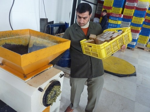 La fabrication des savons d'Alep pour l'entreprise Najel. DR