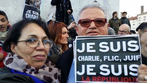 Sur la place Bellecour, dimanche 11 janvier. Crédit : LB/Rue89Lyon.