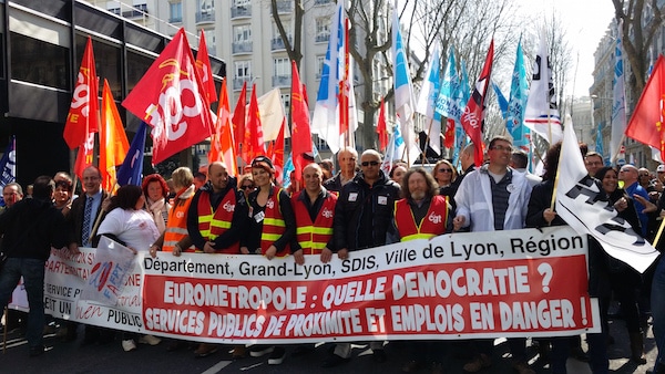 Manifestation des agents de la Métropole de Lyon, le 23 mars 2015. ©LB/Rue89Lyon