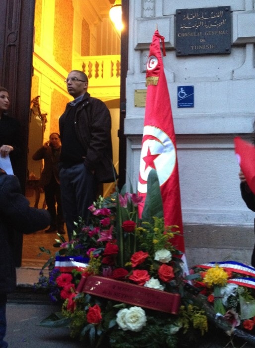 Rassemblement devant le consulat tunisien à Lyon. ©FC/Rue89Lyon