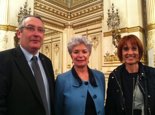 Christiane Agarrat (UMP) au milieu de ses deux suppléants. Crédit : Rue89Lyon.