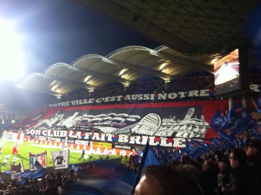 Tifo déployé à Gerland dimanche 19 avril pour le match OL - ASSE / DR