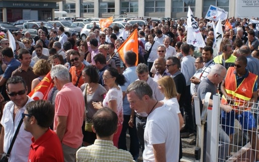 200 à 300 personnes s'étaient mobilisés ce jeudi 27 août, sur le site Renaut Trucks de Vénissieux. 