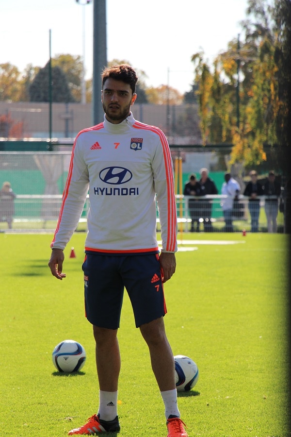 Clément Grenier, là où on préfère le voir : sur ses deux jambes au milieu d'un terrain © LM/Rue89Lyon