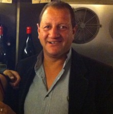 Karim Vionnet, vigneron dans le Beaujolais (AIA/Rue89)