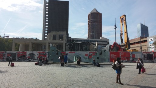 La fin des travaux de destruction du bâtiment B10 sur la place Béraudier devant la gare ©BE/Rue89Lyon