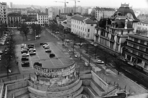 La place Ambroise-Courtois. Photo CC, Christian Bruchet, 3 mars 1987, collections BML