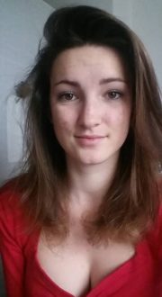 Justine, étudiante à Lyon 2 et militante du NPA