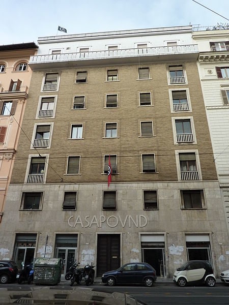 Le squat italien de la Casapound. 