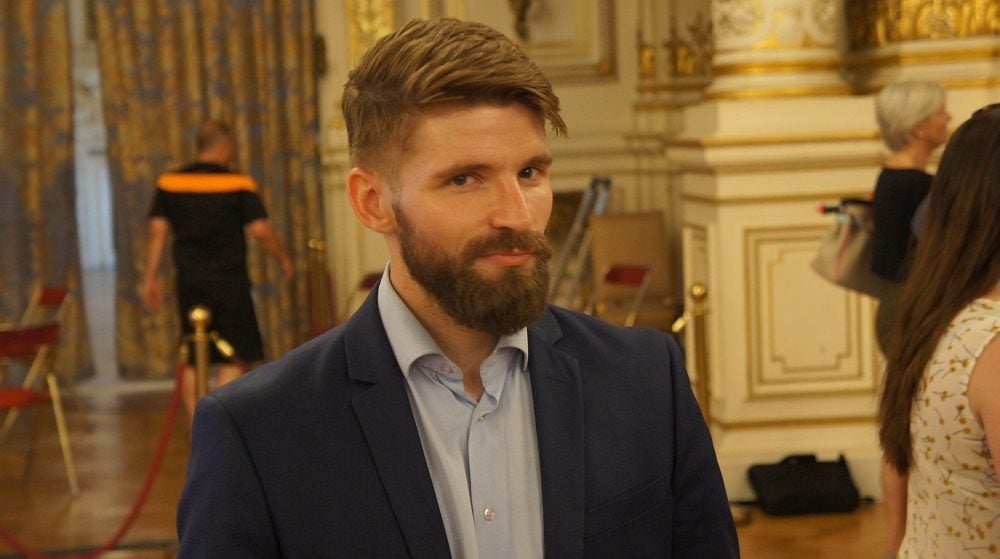 Damien Monchau au 2ème tour des législatives à la préfecture du Rhône le 18 juin 2017. ©HH/Rue89Lyon