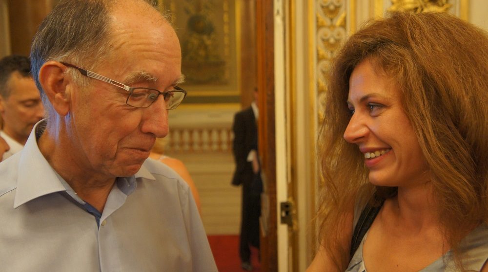 Le maire de Saint-Genis-Laval Roland Crimier et Blandine Brocard au 2ème tour des législatives à la préfecture du Rhône le 18 juin 2017. ©HH/Rue89Lyon