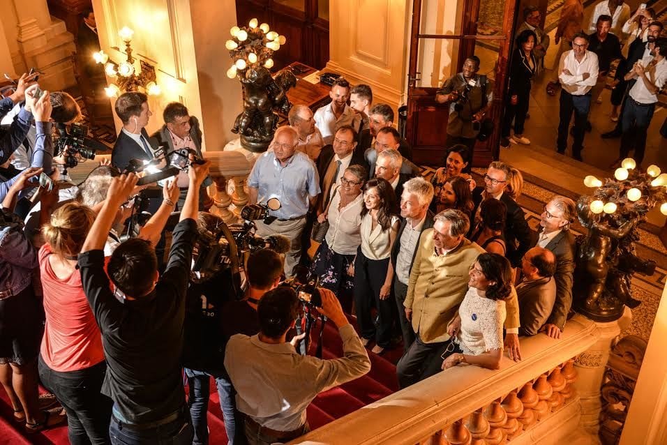 L'arrivée des députés LREM à la préfecture du Rhône au 2ème tour des législatives le 18 juin 2017. ©Éric Soudan