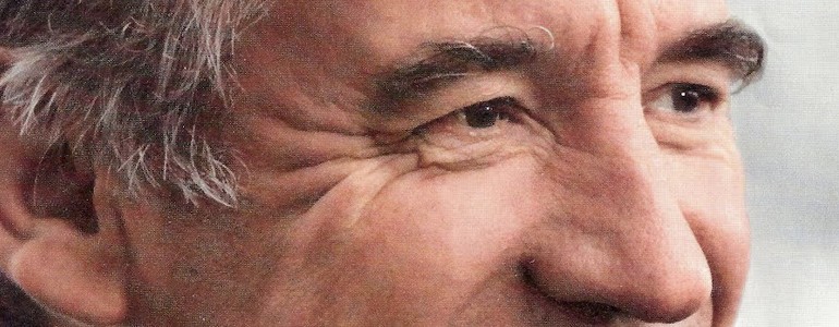 Présidentielle, J-8: le flan orange « fait maison » de Bayrou