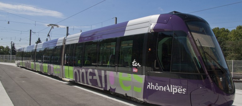 Tram-train de l’Ouest lyonnais : faux départ ou fiasco politique ?