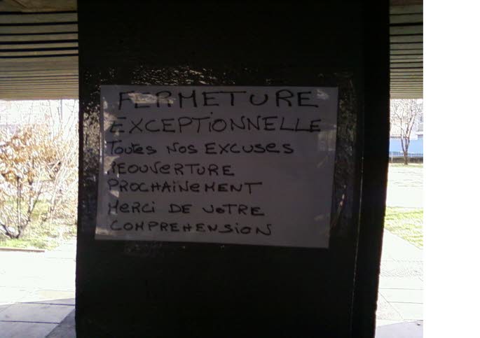 A Grenoble, des dealers annoncent « la fermeture exceptionnelle » de leur point de vente par une affichette