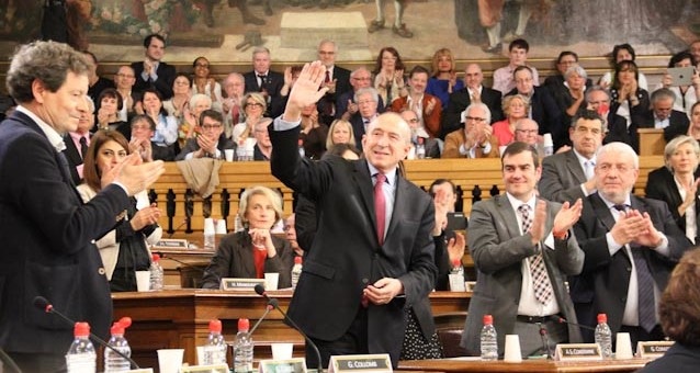 Un marché public ouvert pour offrir un chauffeur à Gérard Collomb… à Paris