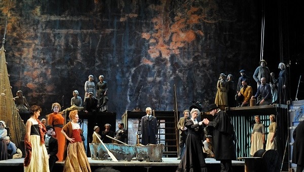 Peter Grimes, ce marin criminel inventé par Benjamin Britten qui sniffe l’enfer