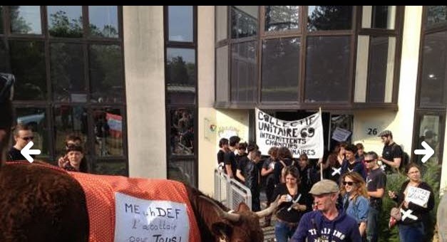 « Meuhdef » : des intermittents et une vache occupent l’entreprise du président du Medef Rhône