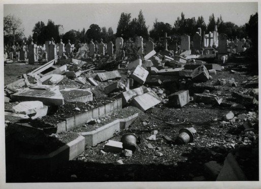 Bombardement-Lyon-Cimetiere-guillotiere-1