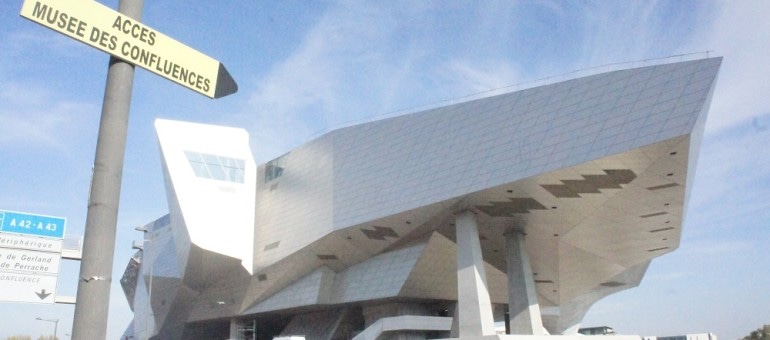 Musée des Confluences : un bras de fer avec Vinci pour réduire la facture