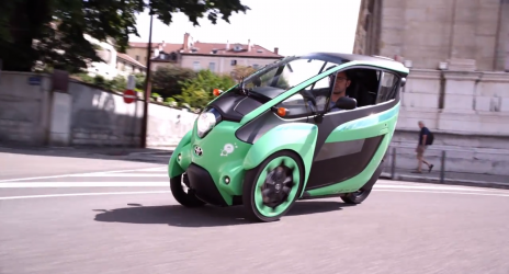 Capture d’écran d’une vidéo promotionnelle pour l’i-Road (Cit&eacute ; Lib).