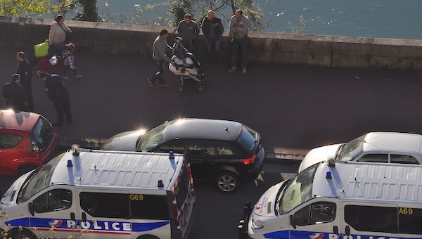 Lyon 4e : expulsion d’un campement de Roms cours d’Herbouville