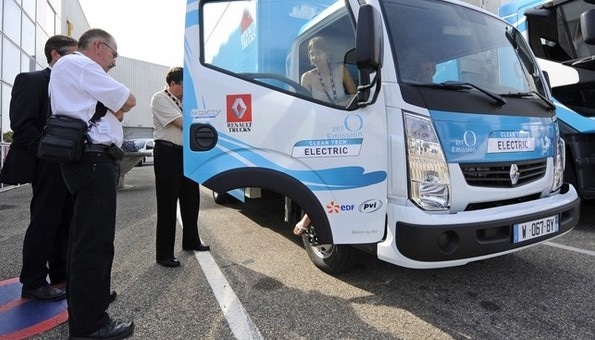 2e plan social en un an : Renault Trucks supprime 512 emplois à Lyon
