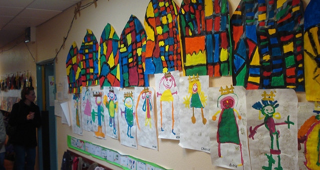 La mairie de Lyon met fin à 13 ans de résidences d’artistes en maternelle