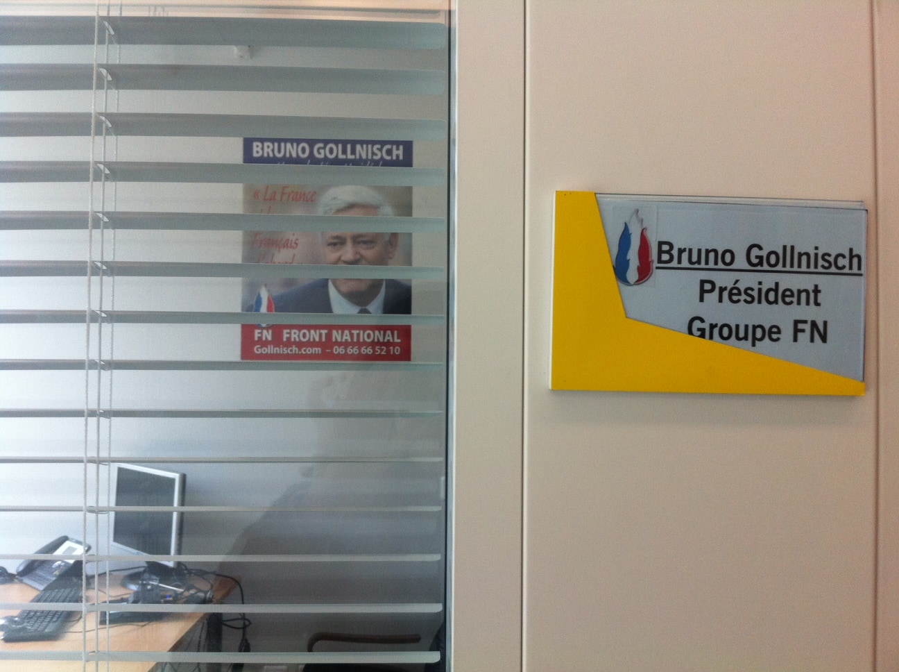 Le bureau de Bruno Gollnisch à la Région Rhône-Alpes. Crédit : DD/Rue89Lyon.