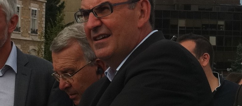 Métropole de Lyon : David Kimelfeld sort de son cabinet les mercenaires de Gérard Collomb