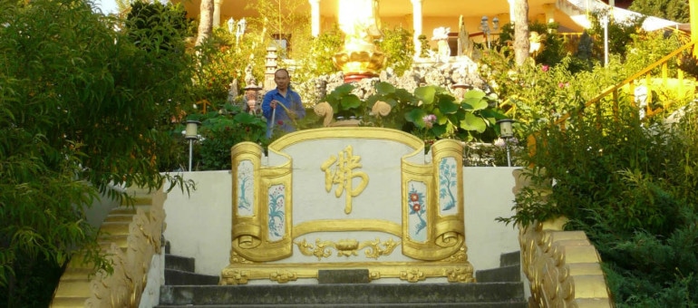 Près de Lyon se cache un temple bouddhiste vietnamien