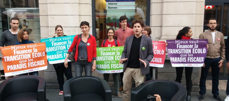 Faucheurs de chaises : rappel à la loi après une action dans une agence HSBC à Lyon
