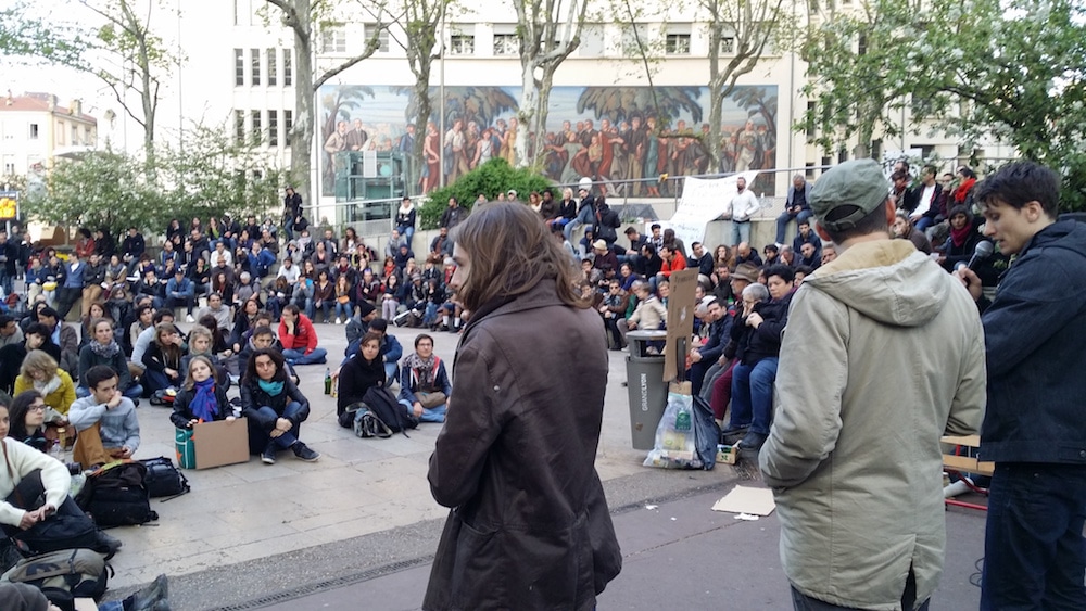 « Nuit Debout Lyon » confronté à la question des actions violentes