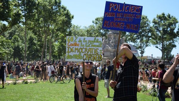 14ème manif contre la loi travail à Lyon : mobilisation stable et « football sauvage »