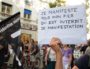 Une mère venue manifester pour soutenir son fils interdit de manifester ce 5 juillet © SS/Rue89 Lyon
