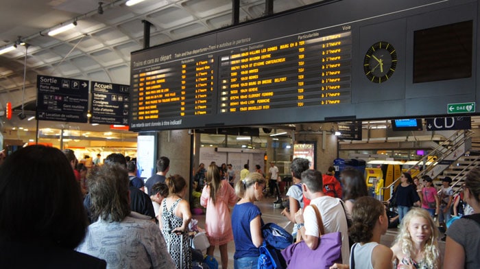 Nœud ferroviaire lyonnais : en attendant 2040, voyagerons-nous mieux en train ?