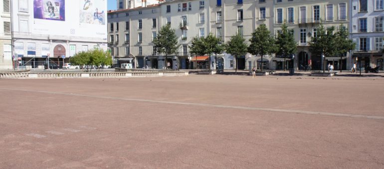 Un rassemblement en soutien aux mobilisations en Iran à Lyon