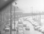 Parkings de voitures Vue du quai Claude Bernard. Photo CC, Georges Vermard, [19..], collections BML