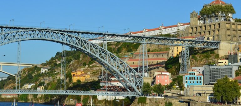 Moins de trains, pas de bus Macron : depuis Montluçon on est plus vite à Porto qu’à Paris