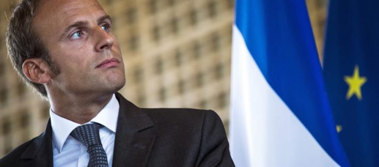 Hémorragie au PS de Lyon, les ralliements à Emmanuel Macron pleuvent