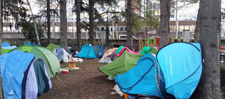 Grève du Samu Social : « Ce sont les animaux qu’on laisse dormir dehors »