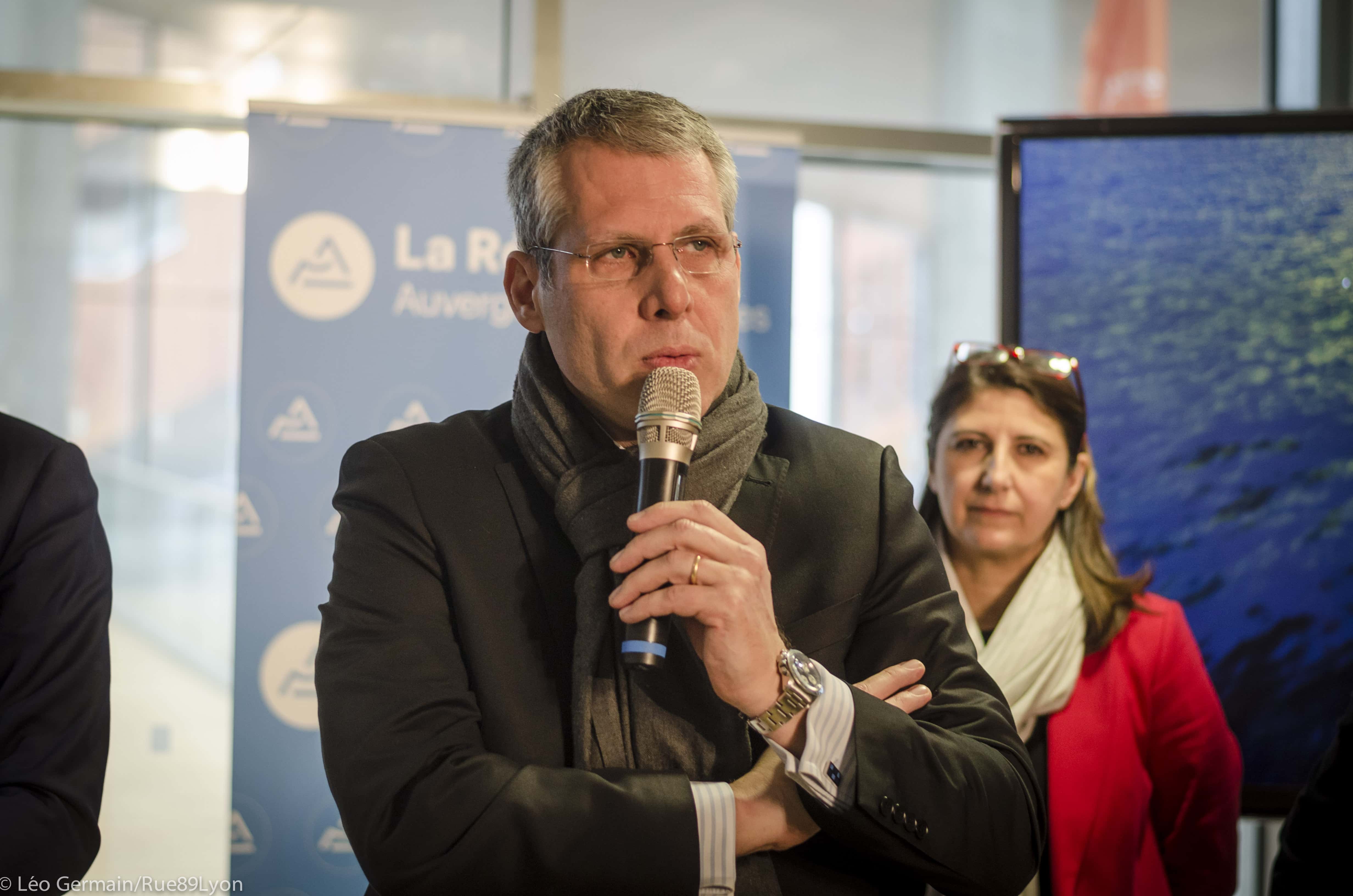 Philippe Meunier, vice-président de la région Auvergne-Rhône-Alpes délégué à la sécurité, aux partenariats internationaux, à la chasse et à la pêche lors de la conférence de presse avant l'assemblée plénière du 9 février 2017 à l'Hotel de Région de Lyon. ©Léo Germain/Rue89Lyon