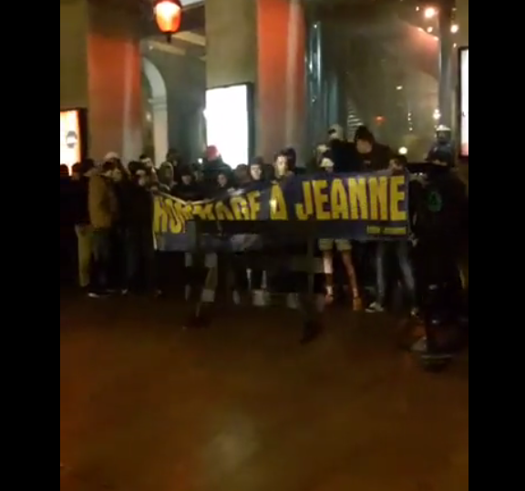 « Jeanne au bûcher » ou la manifestation de l’extrême droite radicale devant l’Opéra de Lyon