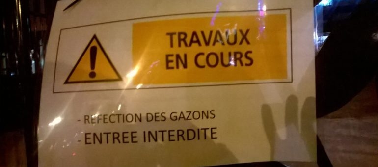 Parc Jugan : les familles sans-abri évacuées « pour la réfection des gazons »