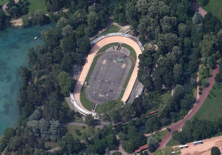 Vue aérienne du vélodrome Georges Préveral ©DR