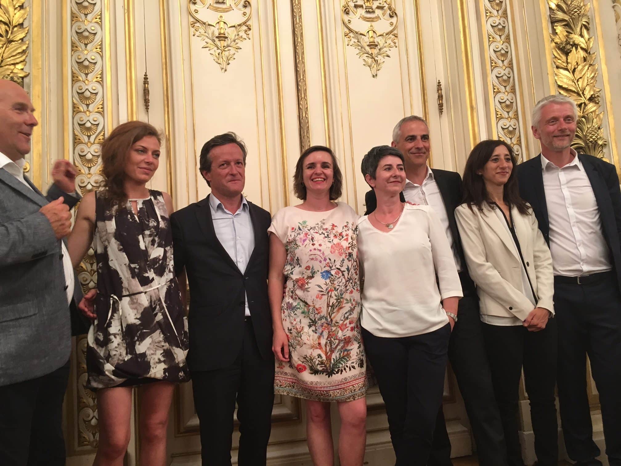 Une partie des candidats de la République en marche pour le Rhône, heureux comme des députés en devenir. ©DD/Rue89Lyon