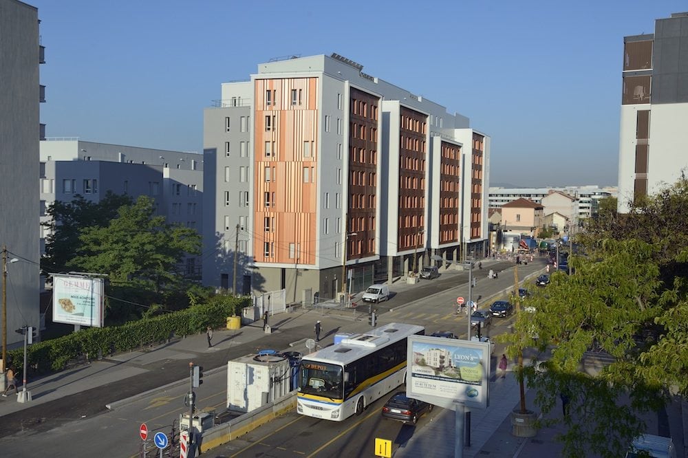 Résidence étudiante Saint-Exupéry, gérée par le CROUS de Lyon, 92 avenue Mermoz. Photo du 20 septembre 2017. ©Lyon Métropole Habitat - Jean-François Marin