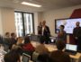 Laurent Wauquiez devant une classe de malentendants à l'école 101. ©Rue89Lyon